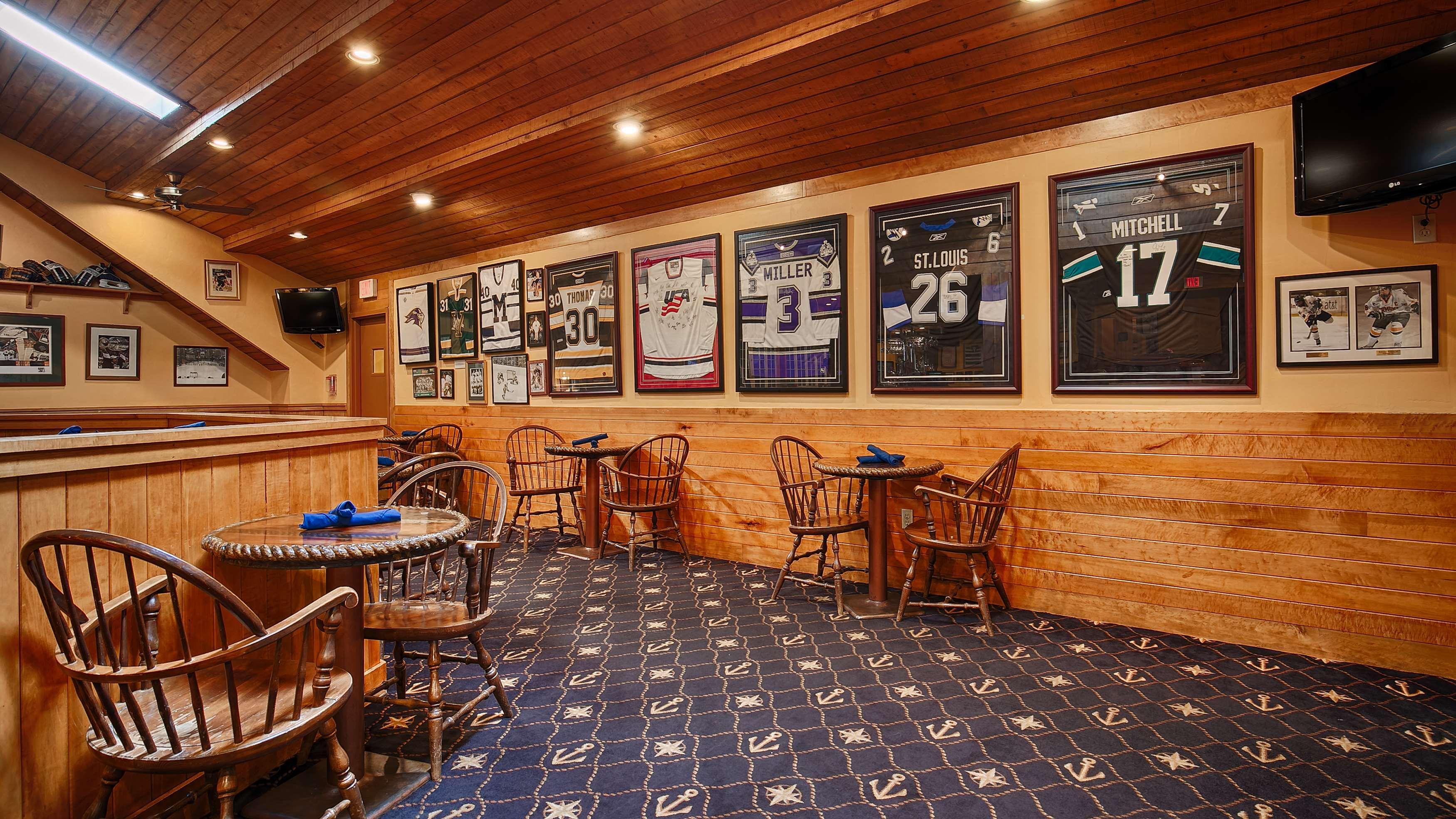 Best Western Plus Windjammer Inn & Conference Center Burlington Luaran gambar